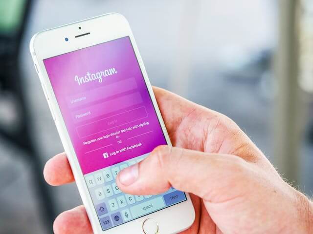 Service provider creating a time-lapse video of their work on Instagram Reels.